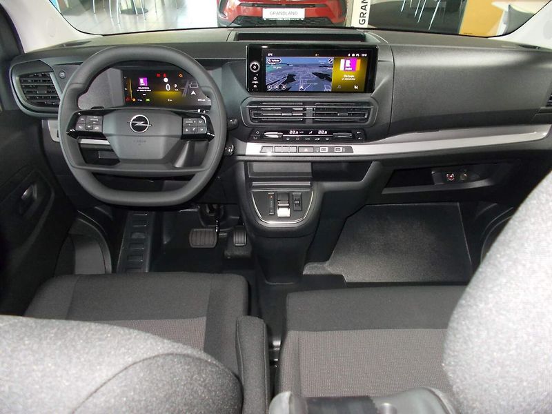Opel Vivaro (2026) L2 (L) Combi 2.2 CDTi (132kW/1 - fotka 14 z 30