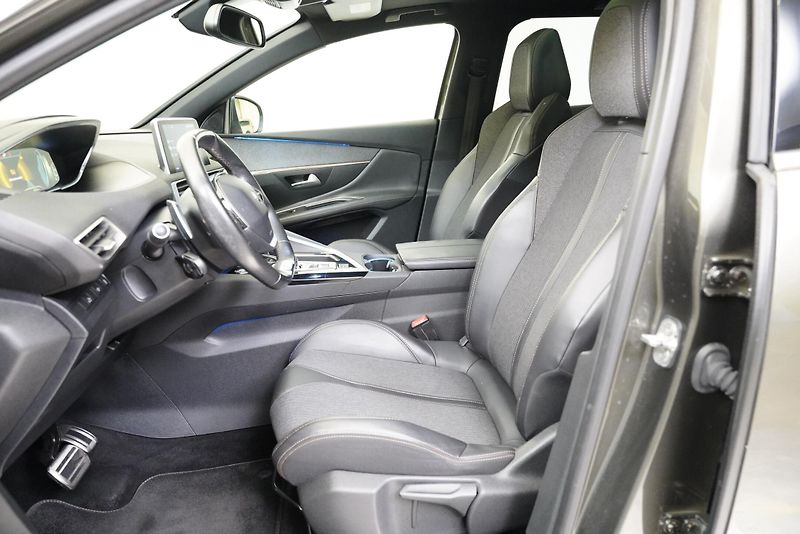 Peugeot 3008 - fotka 11 z 20