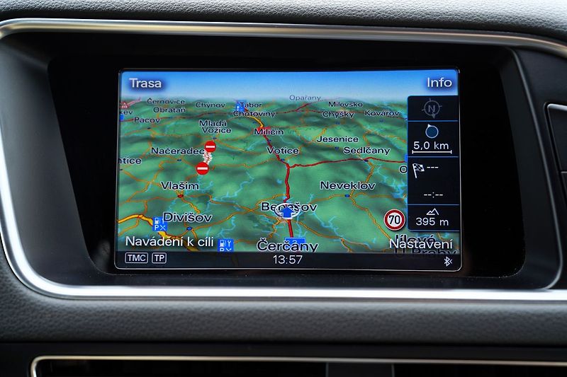 Audi SQ5 3.0 TDI Quattro/kůže/DSG/B&O - fotka 37 z 45