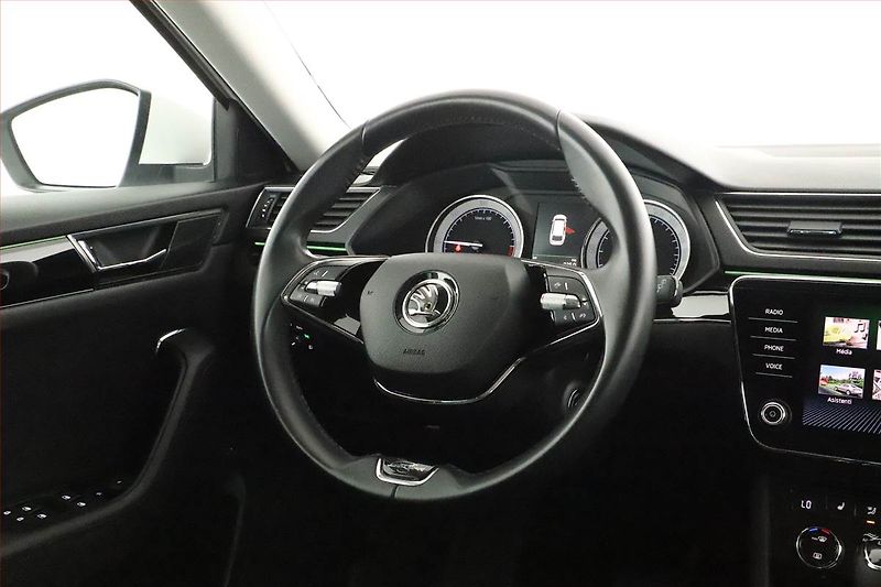 Škoda Superb (2020) Laurin&Klement 2.0 TDI - fotka 11 z 26