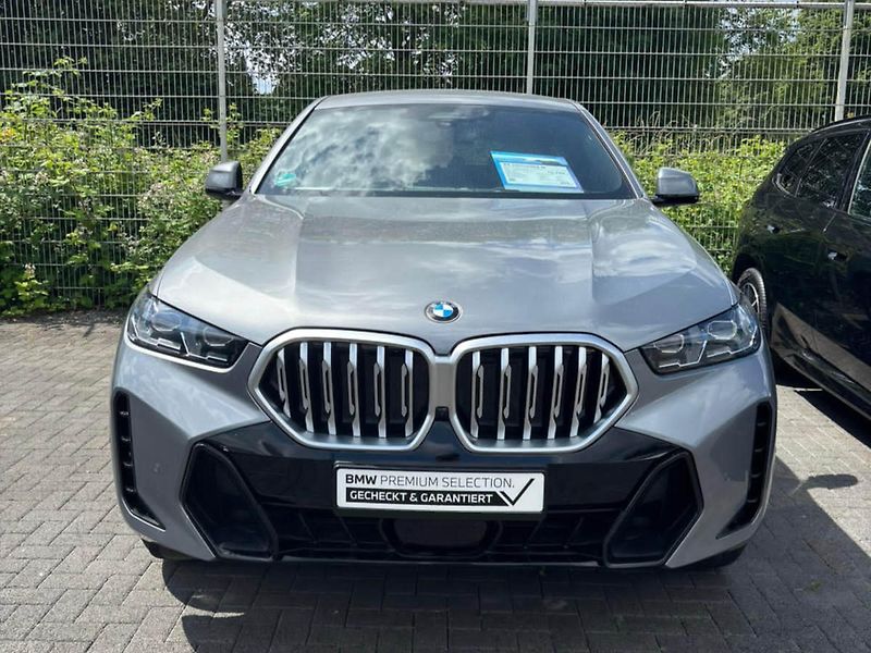 BMW X6 xDrive30d M-Sport ParkPro HuD - fotka 1 z 10