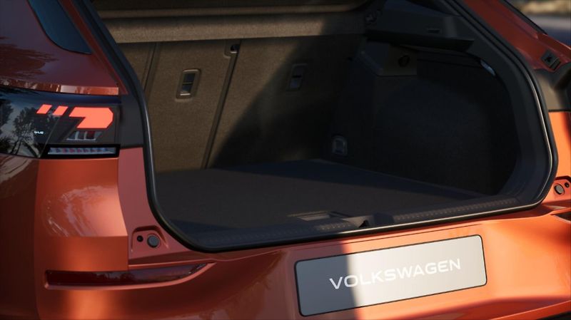 Volkswagen T-Roc (2026) 1,5 eTSI 110 kW 7DSG  R-Line - fotka 9 z 9