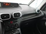 Citroën C3 Picasso (2009) 1.4 i, po STK, udržované - náhled 10