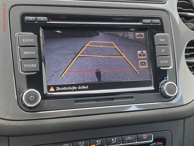 Volkswagen Tiguan (2011) 1.4TSi, ČR, AAC - fotka 16 z 18