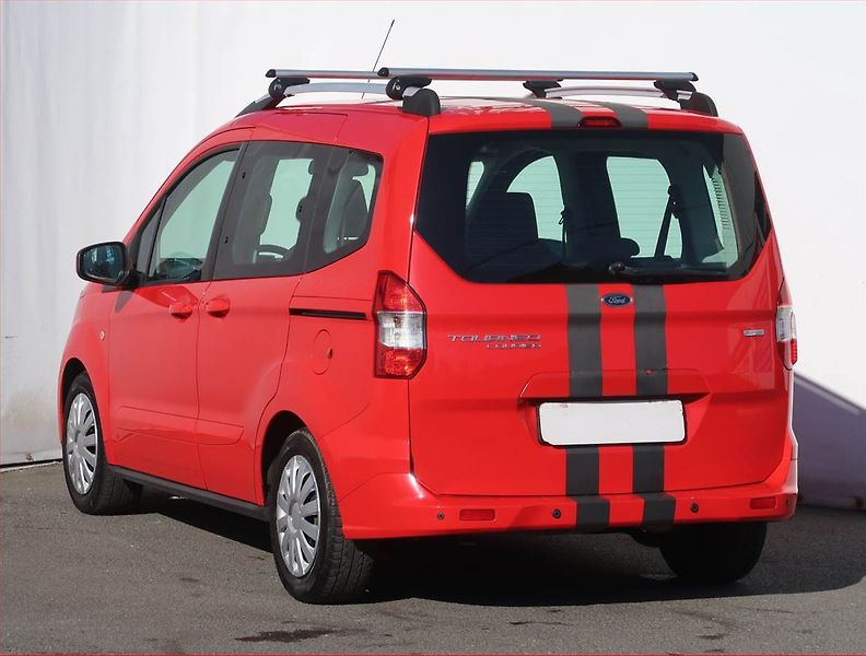 Ford Tourneo Courier (2019) Trend 1.0 EcoBoost, 5Míst, ČR - fotka 4 z 16