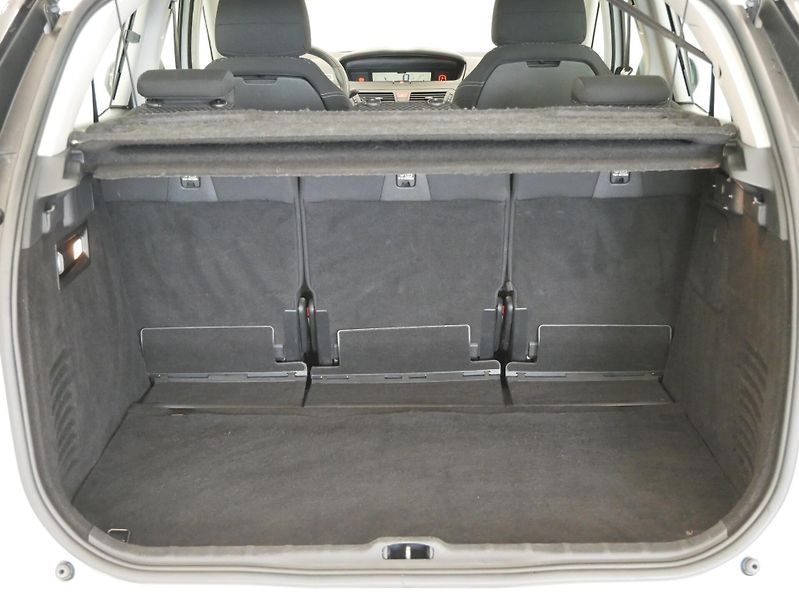 Citroën C4 Picasso - fotka 24 z 25