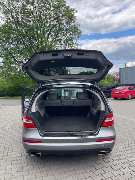 Mercedes-Benz Třídy R (2010) 5.5  PLNÁ VÝBAVA PANORAMA  - fotka 24 z 30
