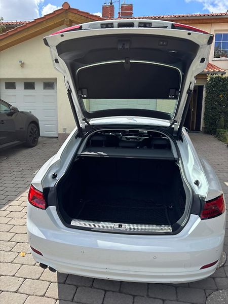 Audi A5 (2017) 2.0 TDI, servisováno - fotka 4 z 14