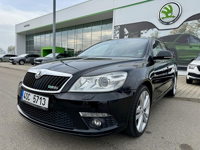 Škoda Octavia (2011) RS 2.0 TDI 125 kW - fotka 3 z 18