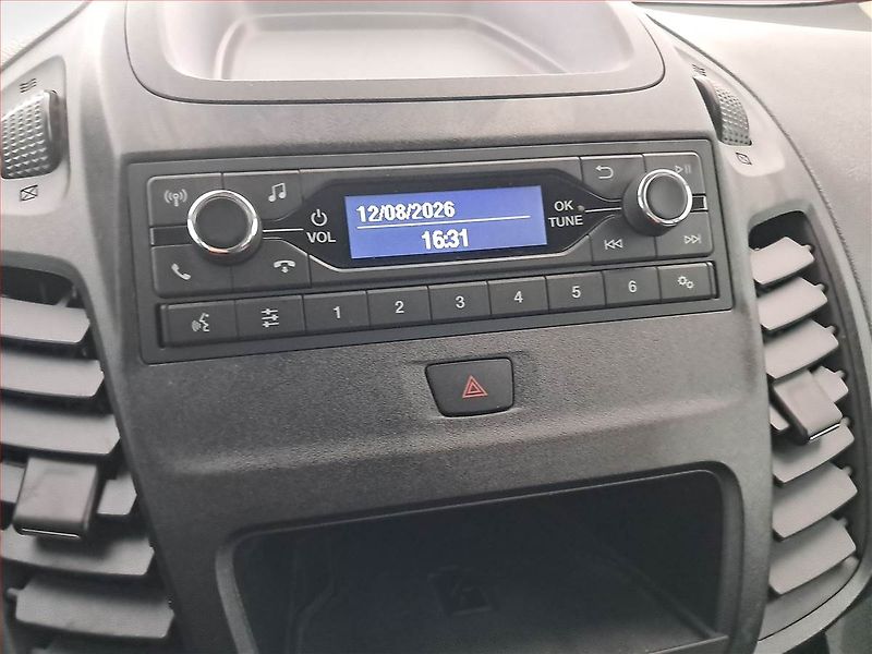 Ford Tourneo Connect (2019) Trend 1.0 EcoBoost, 5Míst, ČR - fotka 12 z 17