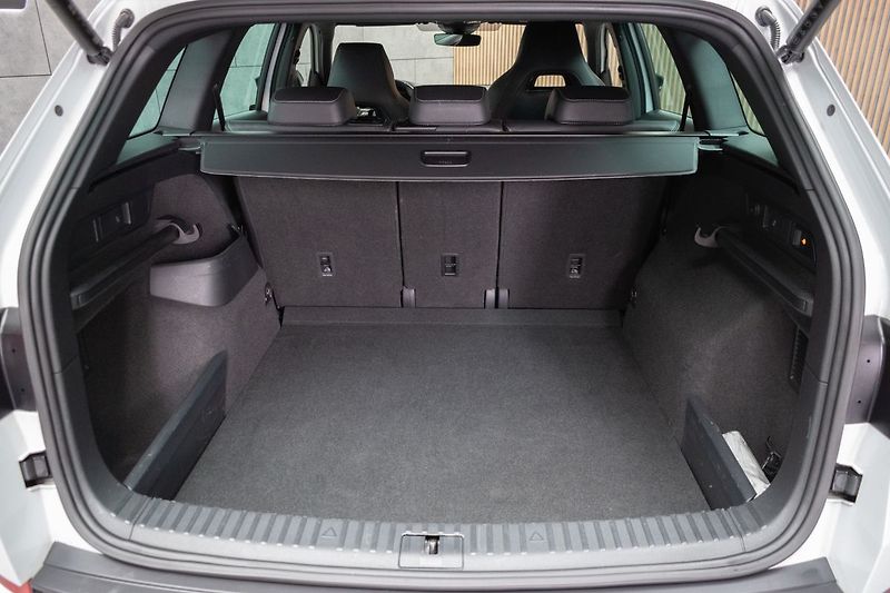 Škoda Kodiaq 2.0 TDI SPORTLINE*TAŽNÉ*ČR 1.M - fotka 44 z 49