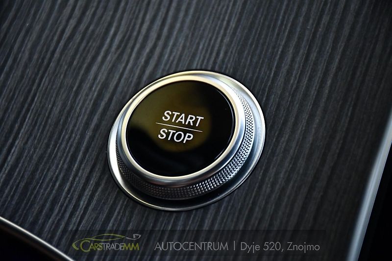 Mercedes-Benz EQE 350 AMG 4MATIC PANORAMA  - fotka 32 z 55
