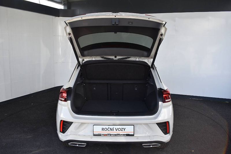 Volkswagen T-Roc (2025) R-Line 1.5TSI 110kW DSG - fotka 10 z 24