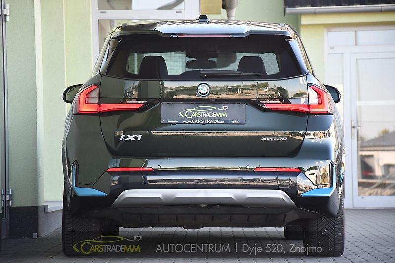 BMW iX1 xDrive30 X-LINE H/K HUD TAŽNÉ - fotka 5 z 54