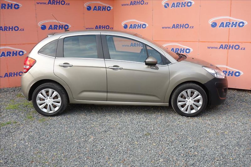 Citroën C3 1,4 i, ČR, SERV.KN., CHROM. - fotka 8 z 32