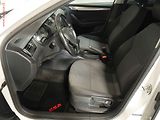 Škoda Octavia (2014) 1.6TDi, ČR, AC, park.asist - náhled 9