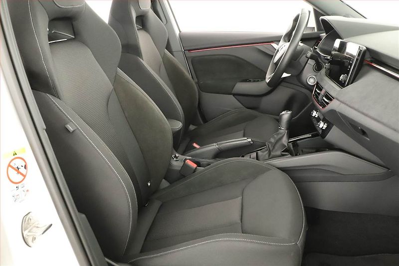 Škoda Kamiq (2025) 1.0 TSI, DRIVE, SENZORY - fotka 7 z 15
