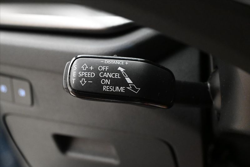 Škoda Octavia 2,0 TDI 110 kW DSG 4x4 Ambitio - fotka 23 z 30