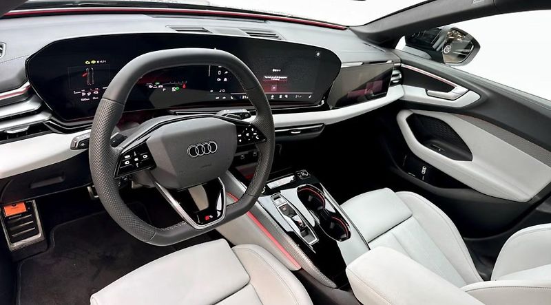 Audi A5 Avant 2.0 e-hybrid Q 360 kam. - fotka 7 z 23
