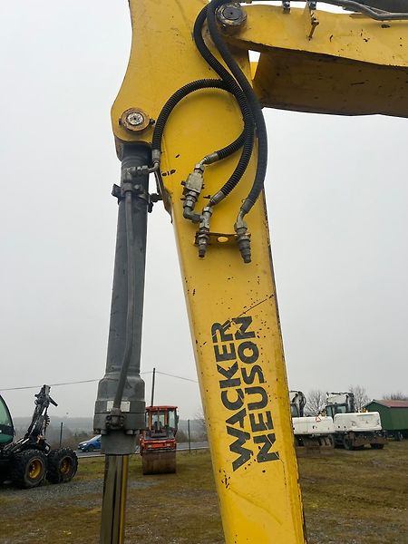 Wacker (2009) NEUSON 12002 - fotka 21 z 27