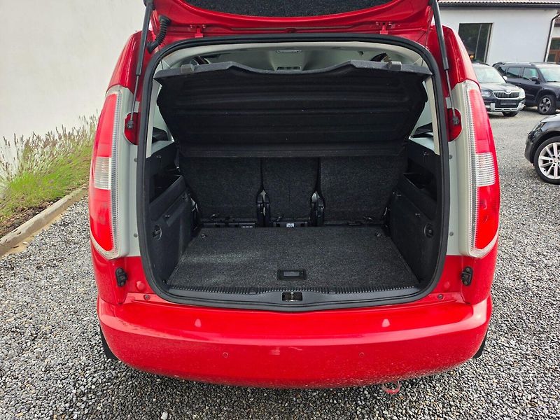 Škoda Roomster (2010) 1.2 TSI DSG Serviska - fotka 14 z 31