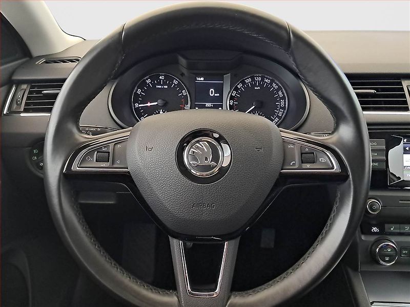 Škoda Octavia (2016) Ambition Plus 1.0 TSI - fotka 17 z 17