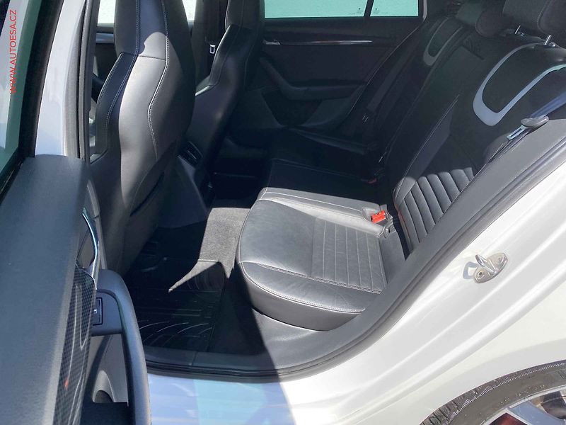 Škoda Octavia (2014) 2.0 TDi, DSG - fotka 10 z 16