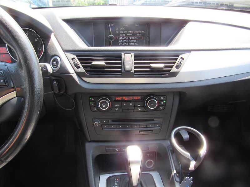 BMW X1 2,0 d xDrvie20d - fotka 15 z 29