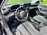 Peugeot 2008 (2021) 50kWh, SoH 90%, 360° Kamera - náhled 8