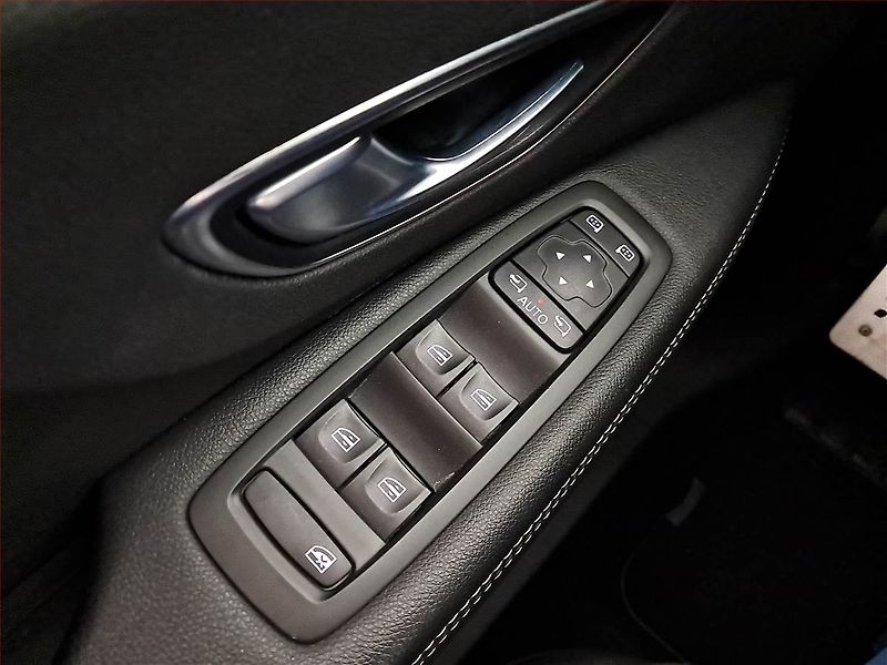 Renault Grand Scénic (2021) 1.3 TCe - fotka 17 z 20
