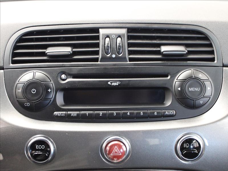 Fiat 500 0,9 TwinAir Sport 1.majitel TO - fotka 22 z 33