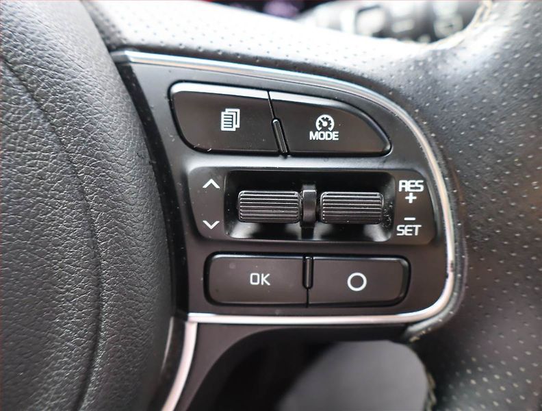 Kia Sportage (2018) 1.6 T-GDI, 4X4, Automat, Kůže - fotka 17 z 29