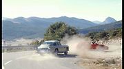 Aston Martin DB5 z filmů o Jamesi Bondovi
