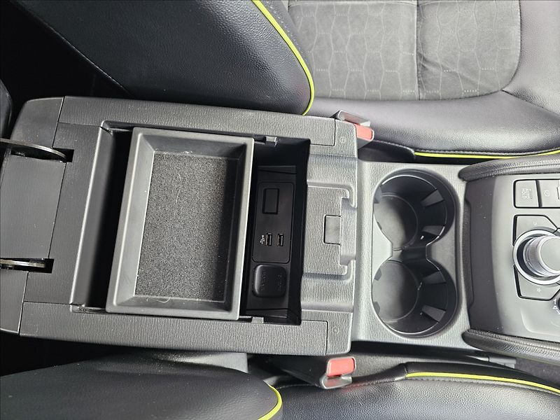 Mazda CX-5 2,5 L SKYACTIV G SOUL RED 6AT - fotka 32 z 44