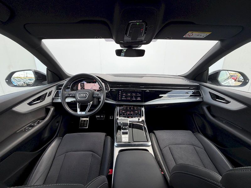 Audi Q8 (2023) 50 TDI 210kW Quattro S-LINE - fotka 9 z 35