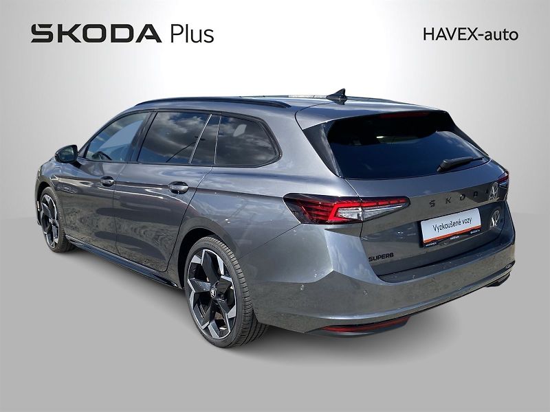 Škoda Superb (2025) Combi iV 1.5 TSI DSG SportLine - fotka 37 z 40