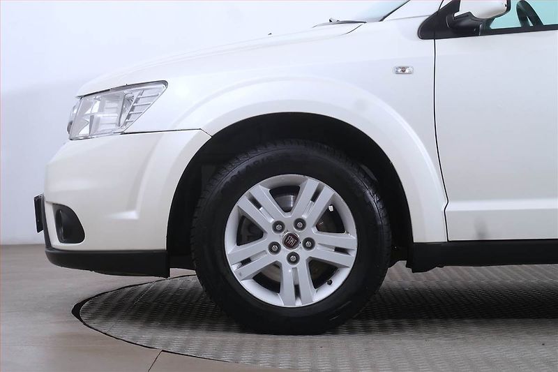 Fiat Freemont (2014) 2.0 MultiJet, 7 míst, Tempomat - fotka 14 z 22