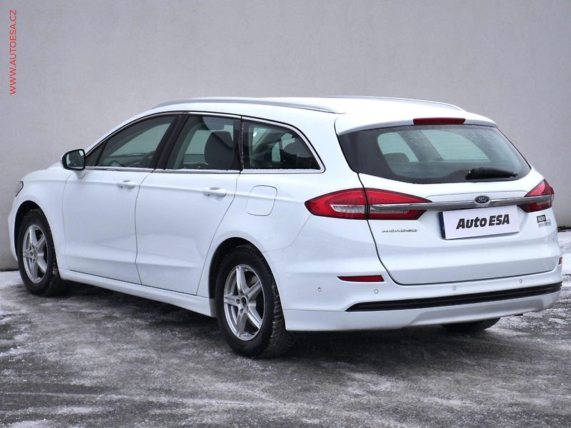 Ford Mondeo (2019) 2.0 EcoBlue, LED, navi - fotka 6 z 25