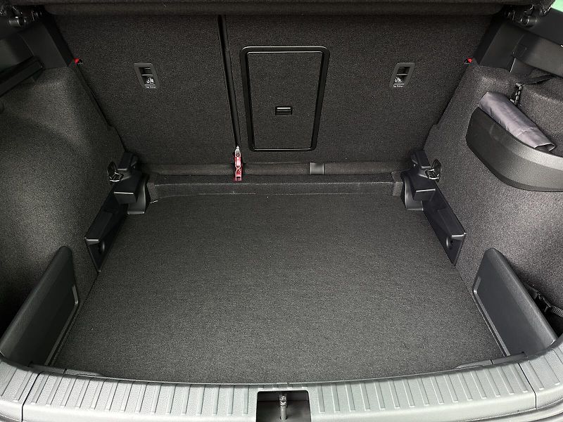 Škoda Karoq 1.5TSi DSG 150PS Matrix-LED V. - fotka 47 z 49