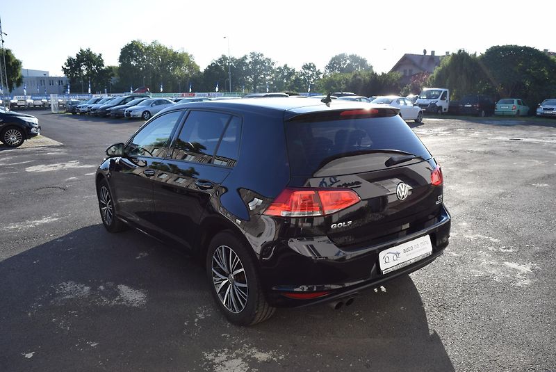 Volkswagen Golf (2017) 1.4TSI 92kw DSG ALLSTAR CLBMT - fotka 10 z 48