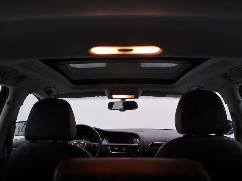 Audi A4 2,0 TDi 100kW Kůže Pano Navi - fotka 27 z 34