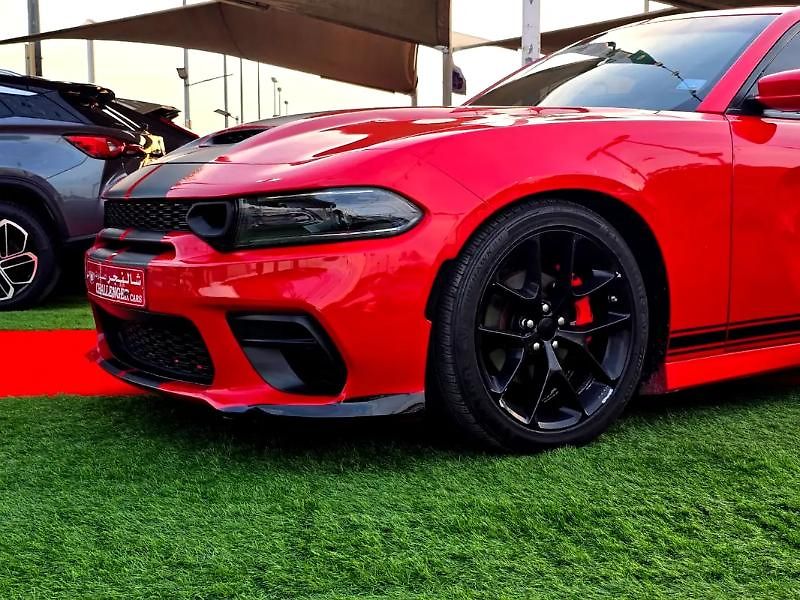 Dodge Charger (2022) Americký sedan s SRT kitem - fotka 5 z 14