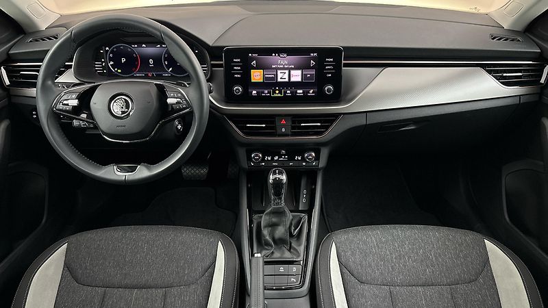Škoda Scala 1.0 TSI DSG Style - fotka 8 z 28