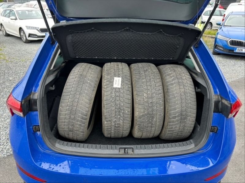 Škoda Scala 1,0 TSI Style AT - fotka 6 z 11