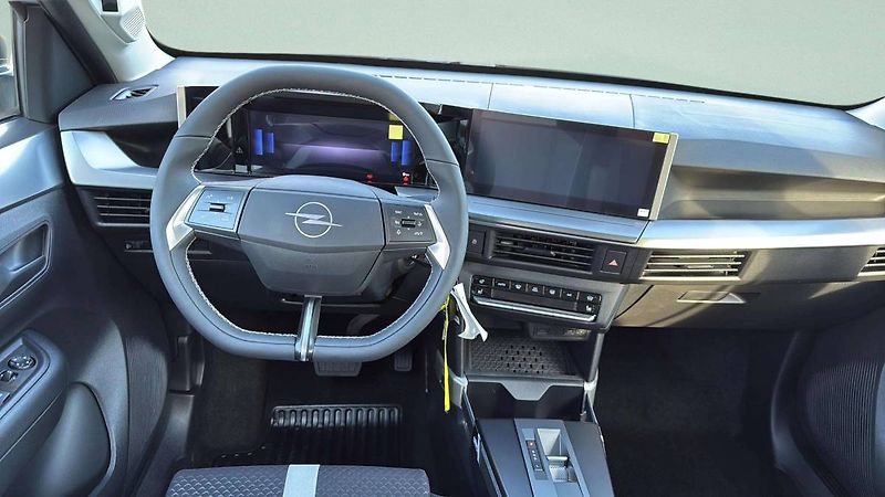 Opel Frontera (2026) Edition Hybrid 1.2 TURBO (81kW - fotka 15 z 24