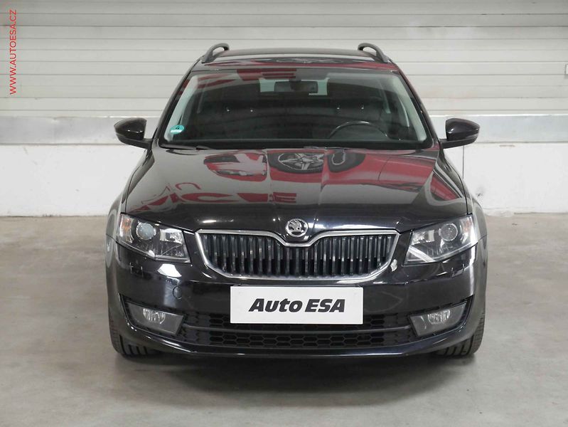 Škoda Octavia (2016) 1.4 TSi, 2.maj, AC, bixen - fotka 2 z 19