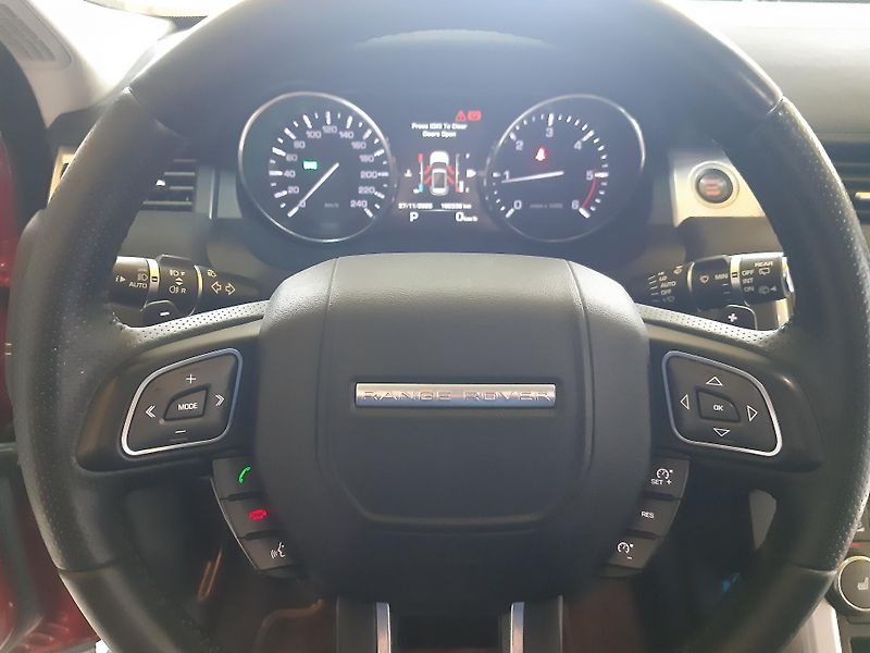 Land Rover Range Rover Evoque 2.2 TD4 NAVI 1.majitel - fotka 15 z 29