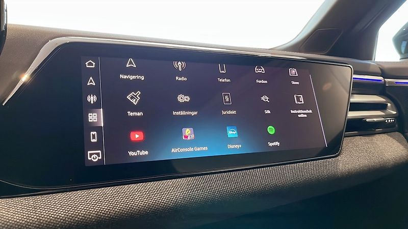 Audi A6 TDI q S-Line NezTop Matrix 360 - fotka 15 z 17