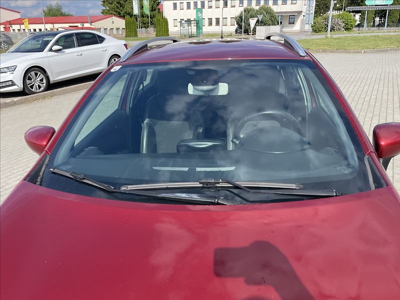 Renault Clio 1,5 DCi 66kw GPS polokůže 2sad - fotka 31 z 41