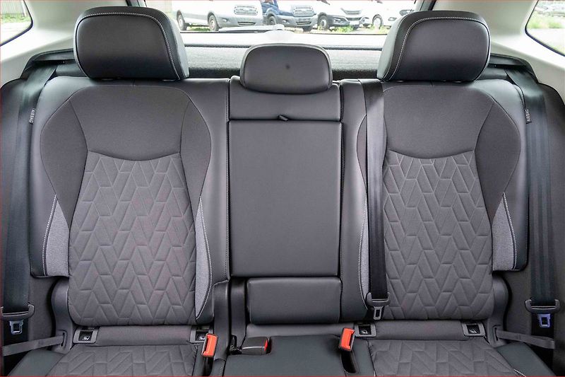Volkswagen Tiguan (2025) Life 1.5 eTSI - fotka 10 z 20